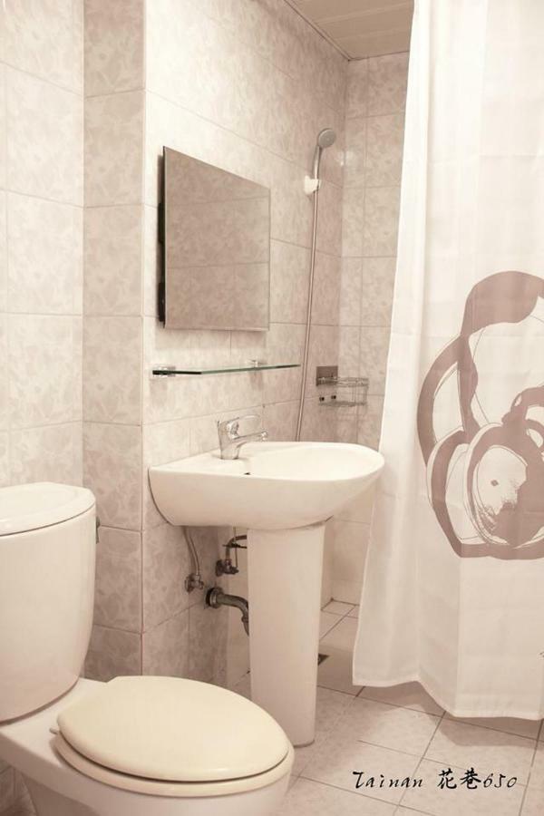 Flower Lane 650 Apartamento Tainan Exterior foto